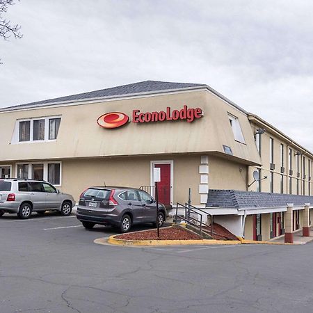 Econo Lodge Near Quantico Marine Base Dumfries Extérieur photo