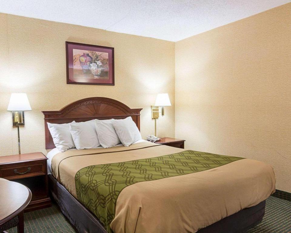 Econo Lodge Near Quantico Marine Base Dumfries Extérieur photo