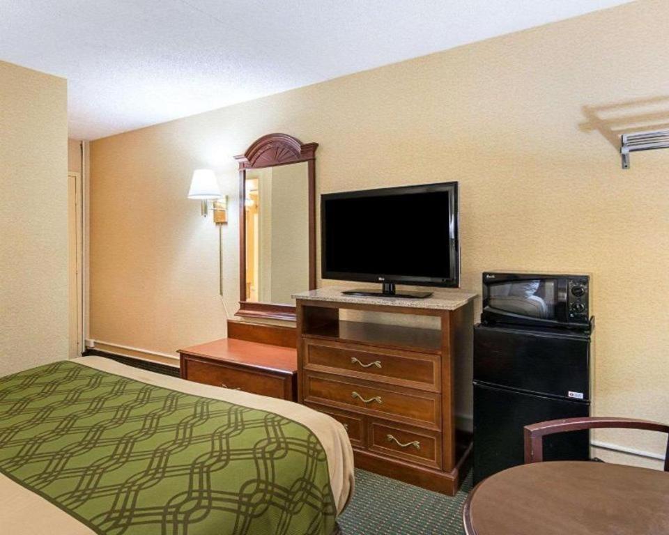 Econo Lodge Near Quantico Marine Base Dumfries Extérieur photo